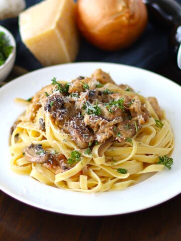 Chicken Marsala Fettuccine on a plate.