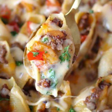 Philly Cheesesteak Stuffed Shells