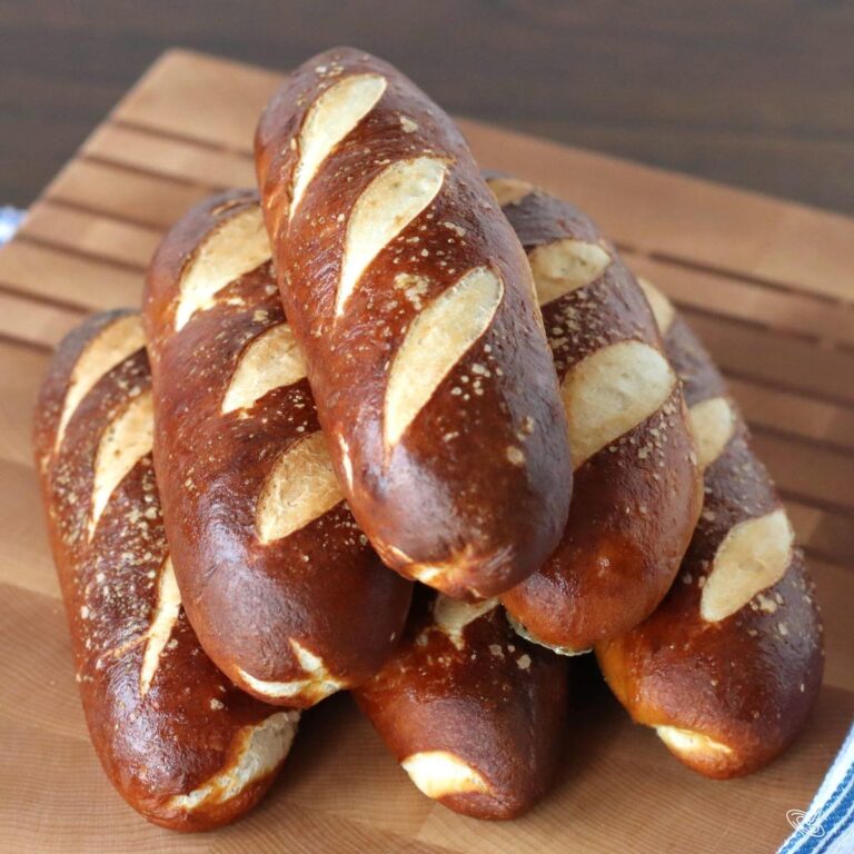Pretzel Hot Dog Buns