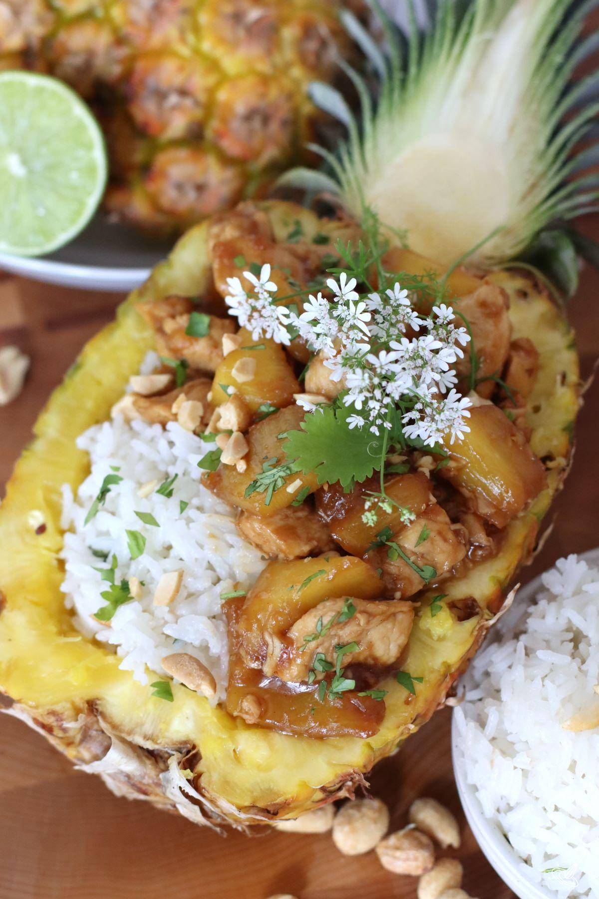 Chicken Teriyaki Pineapple Bowl 