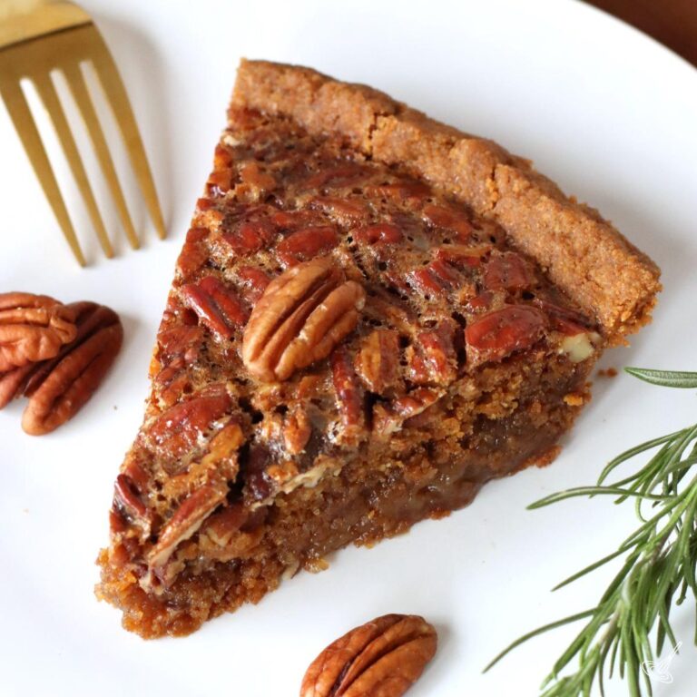 Pecan Pie with Graham Cracker Crust