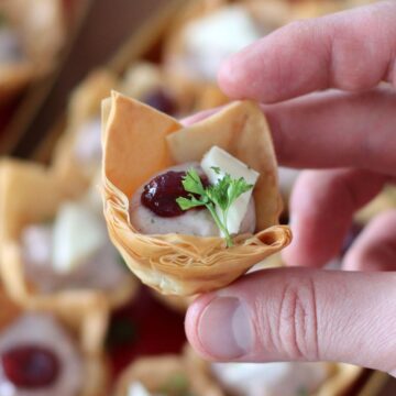 Cranberry Brie Phyllo Cups