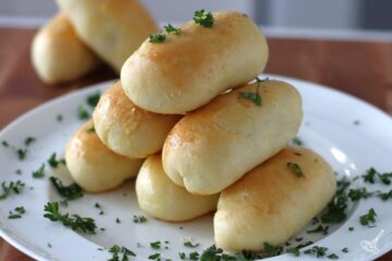 Pyrizhky Ukrainian Cabbage Buns - French Kiss Cook