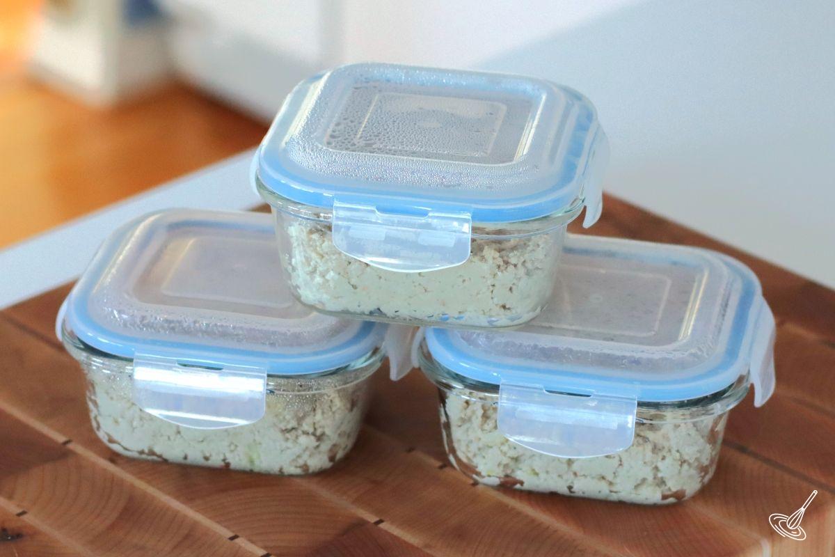 Cretons recipe in airtight containers.