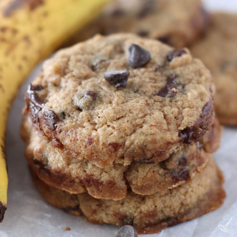 Vegan Banana Chocolate Chip Cookies