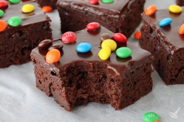 Cottage Cheese Cosmic Brownies