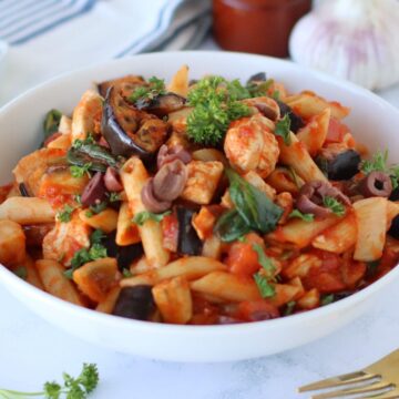 Aubergine and Chicken Pasta in a bowl.