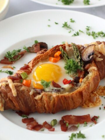 Croissant Egg Boat