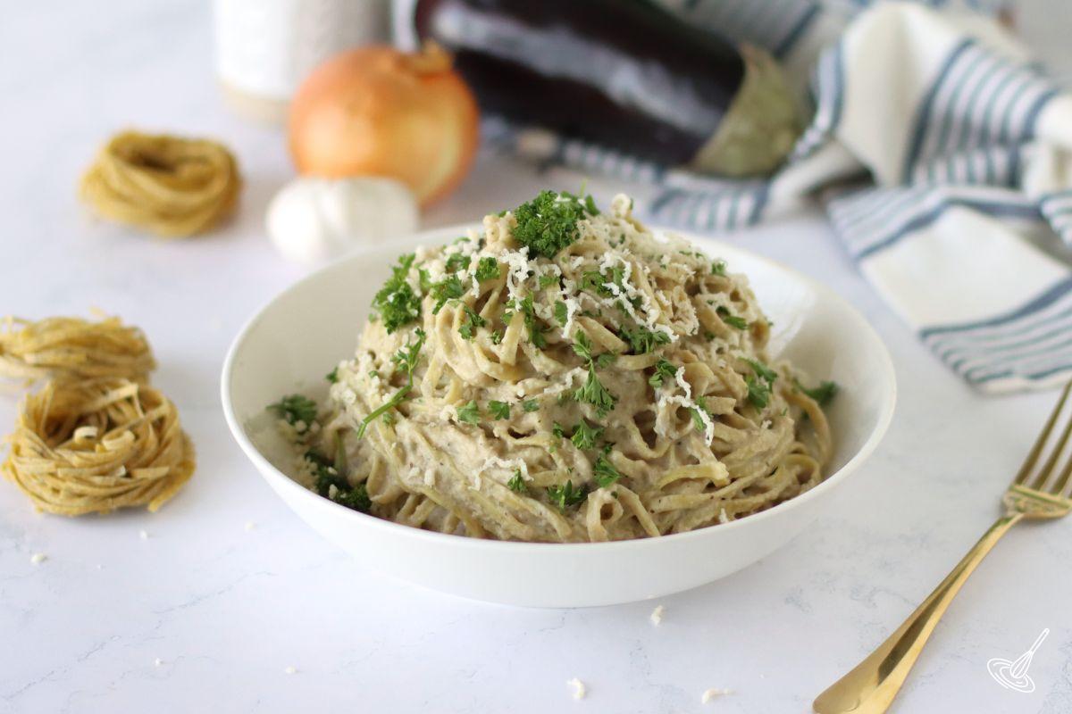 Aubergine Cream Pasta in a serving bowl.