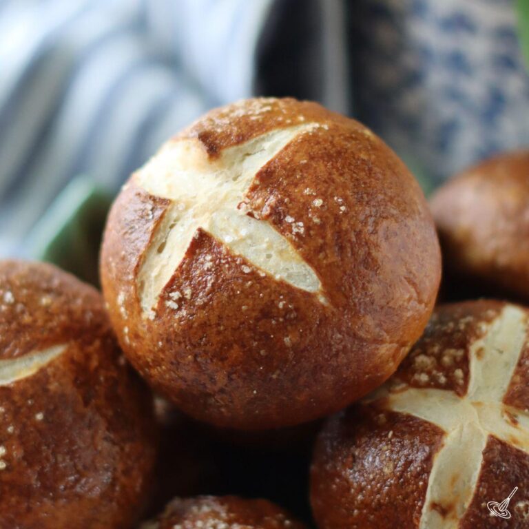Pretzel Slider Buns