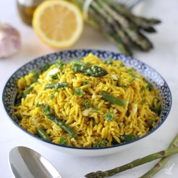 Lemon Asparagus Orzo in a serving bowl