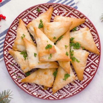 Turkey Cranberry Phyllo Bites appetizer on a plate.