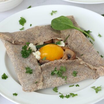 Galette Bretonne Forestière on a plate.